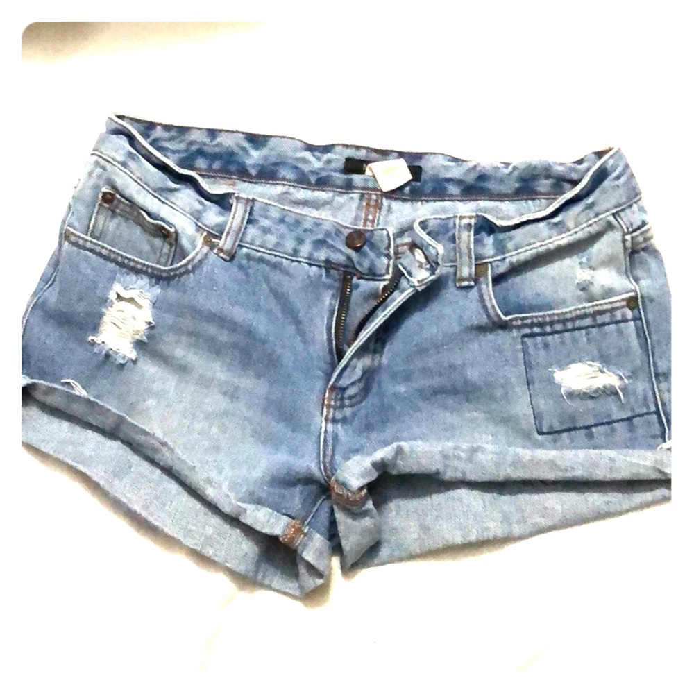 Billabong denim shorts.